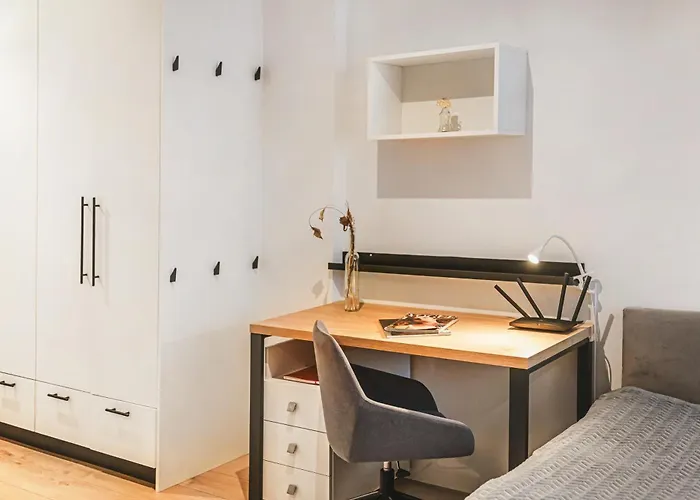 Komfort W Centrum Z Klimatyzacja شقة فروتسواف