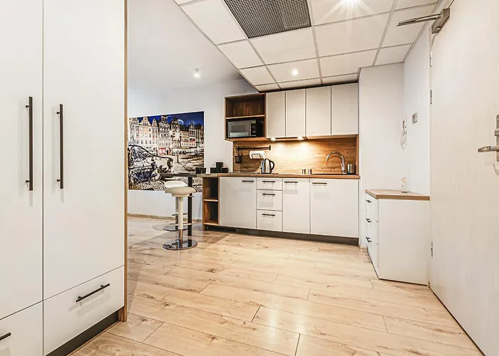 Komfort W Centrum Z Klimatyzacja فروتسواف