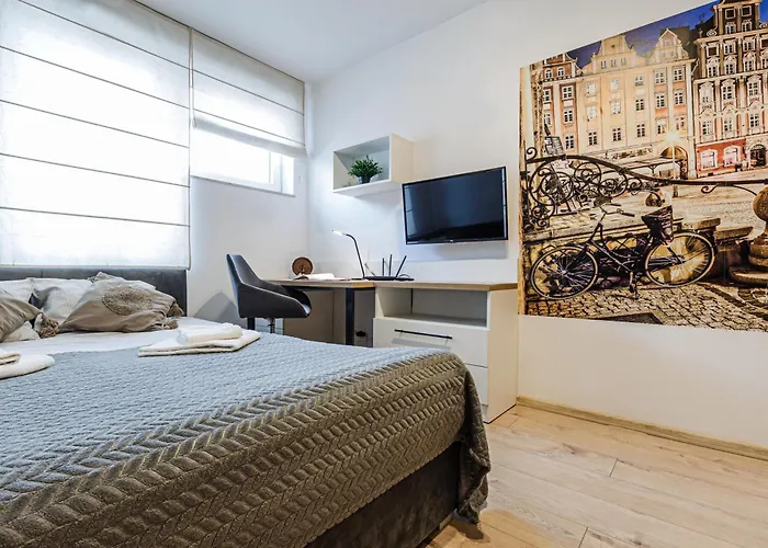 Komfort W Centrum Z Klimatyzacja فروتسواف