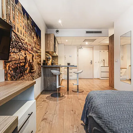 Komfort W Centrum Z Klimatyzacja Apartment *